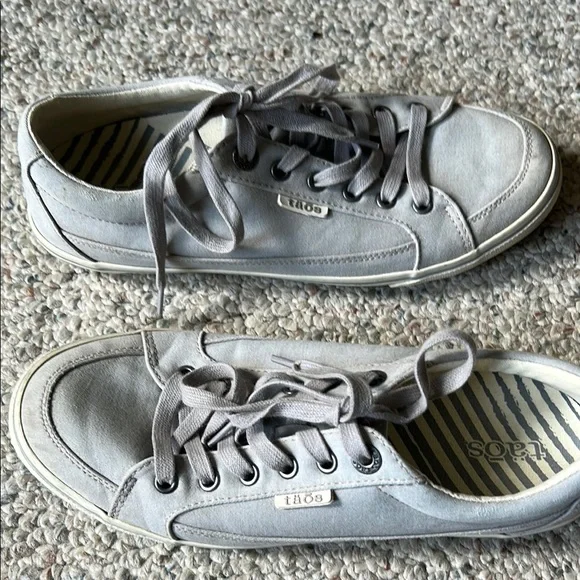 Taos Light Grey Lace-Up Sneakers Womens Size 9 - Picture 4 of 8